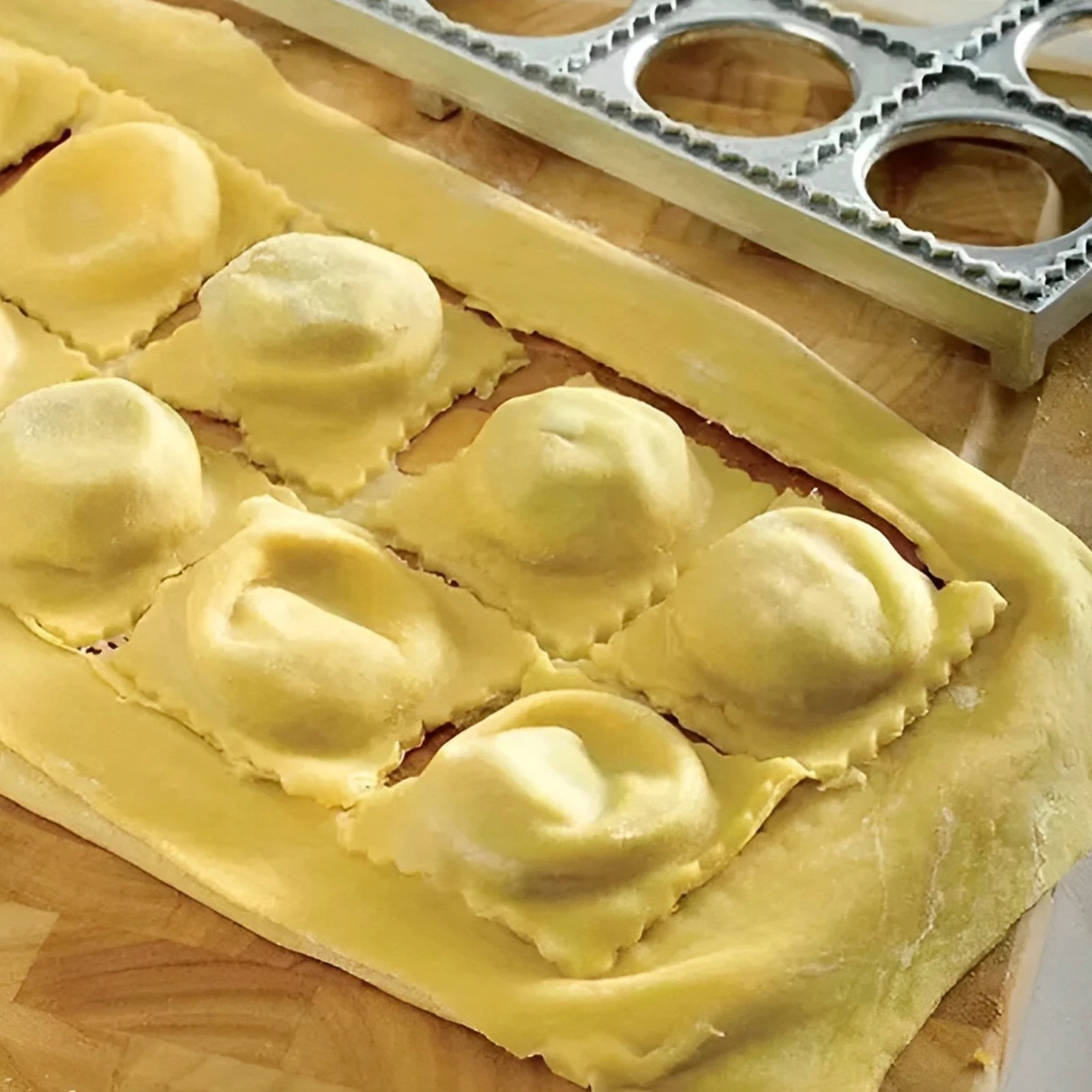Dumpling Mold 12 Holes Ravioli - Kitchen Appliances On Sale 评论和价格