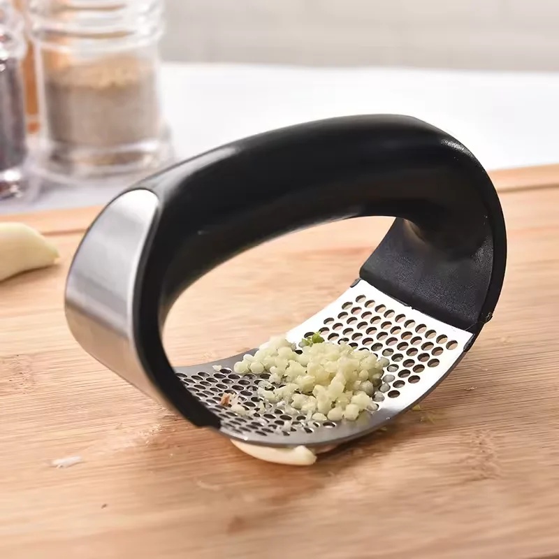 Handheld Press Garlic Crusher  - Kitchen Appliances On Sale 评论和价格