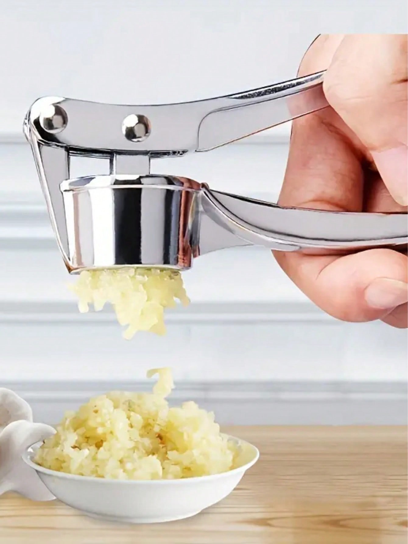 Kitchen Garlic Press Crusher M - Kitchen Appliances On Sale 评论和价格